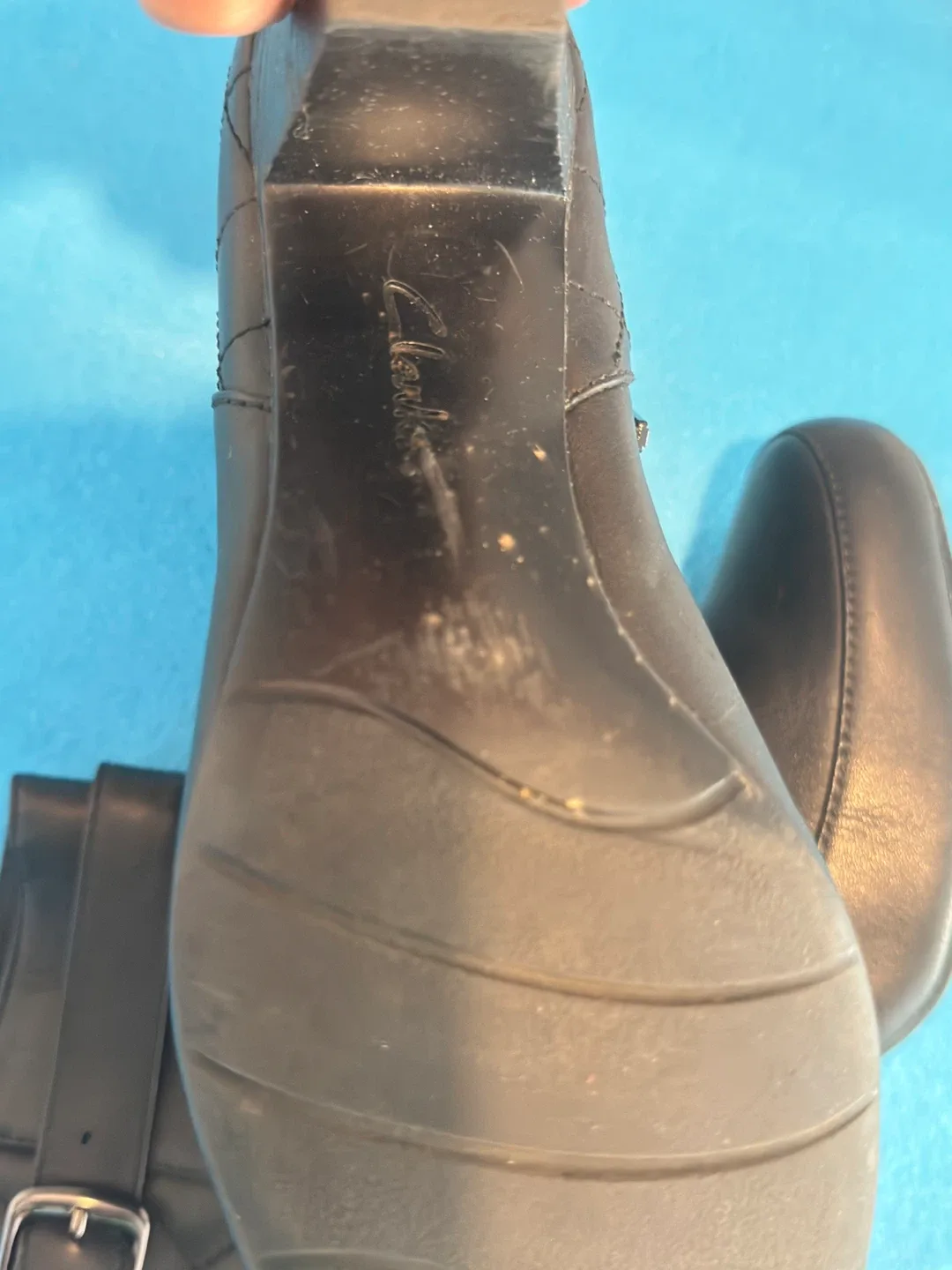Clarks Black Leather Ankle Boots - Size 7.5 image indicator(4)