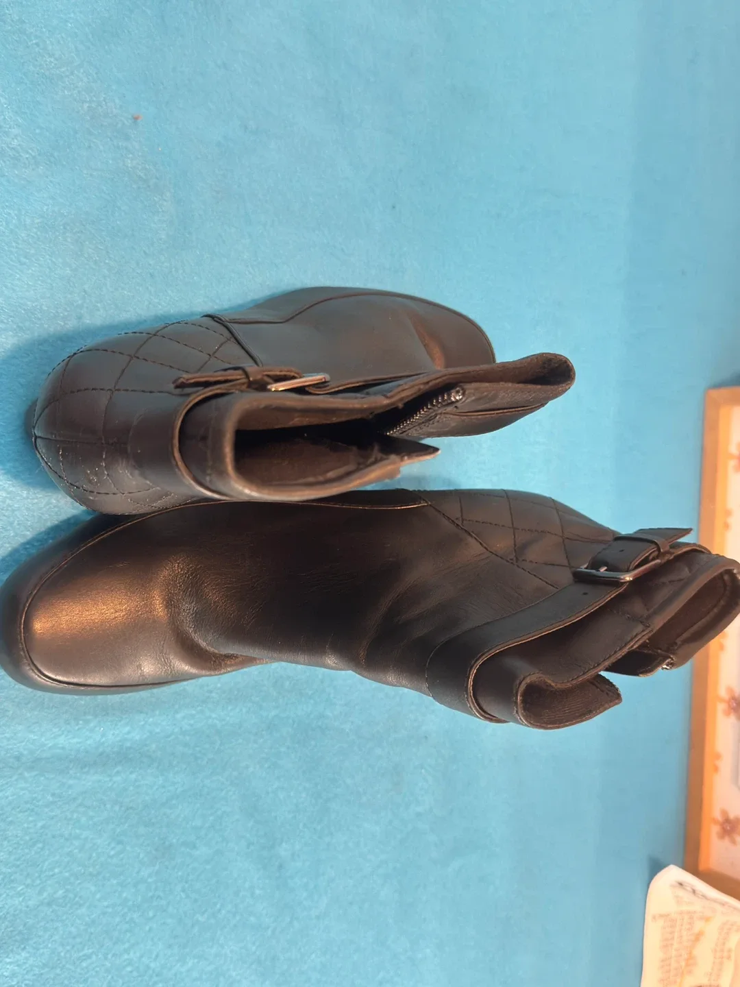 Clarks Black Leather Ankle Boots - Size 7.5 image indicator(2)