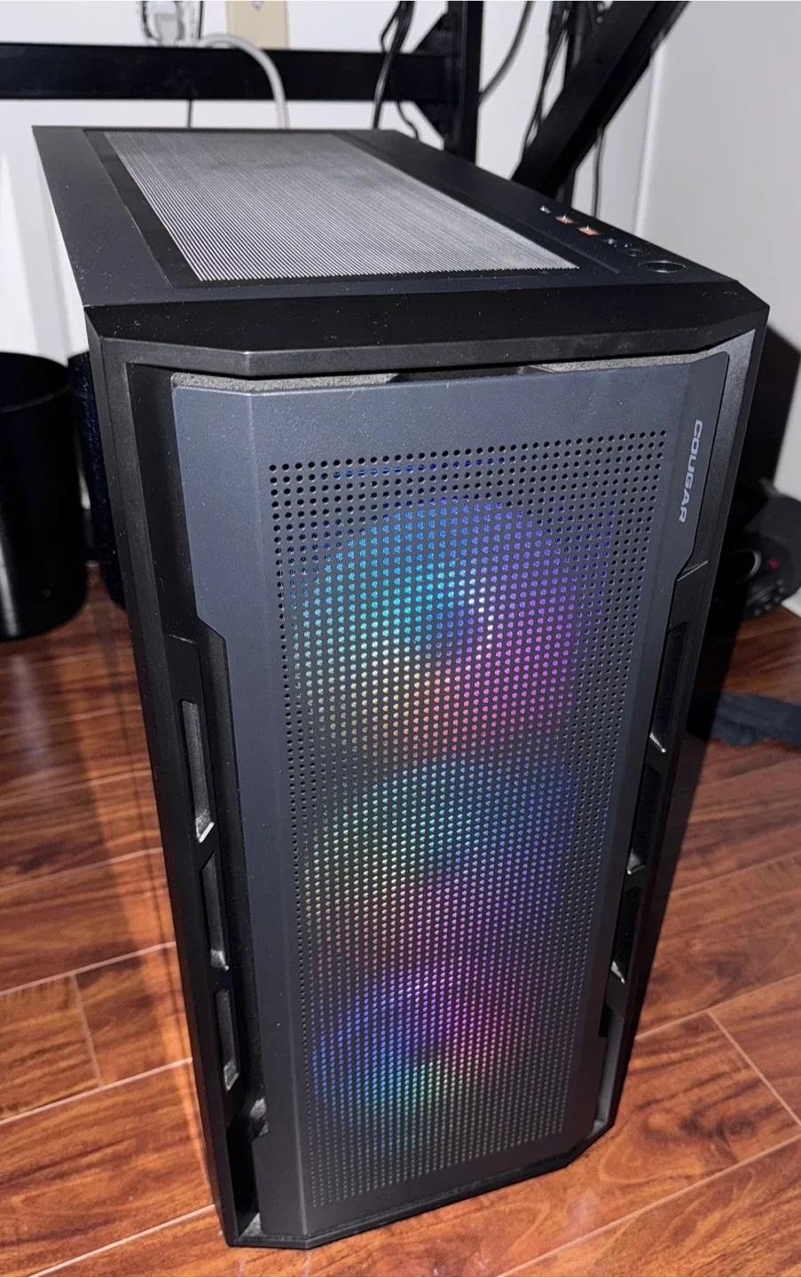 Gaming PC-Expandable Mid-Tower PC with RGB Lighting image indicator(6)