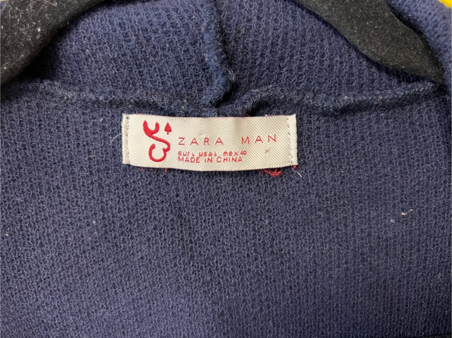 Zara Man Navy Blue Toggle Hoodie - Size L image indicator(3)