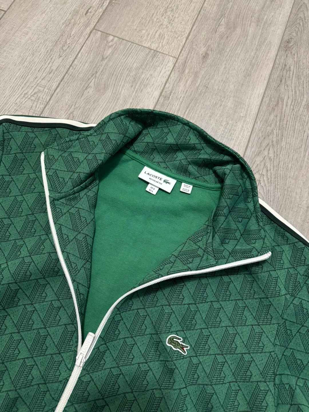 Lacoste Regular Fit Track Jacket - Size L image indicator(2)