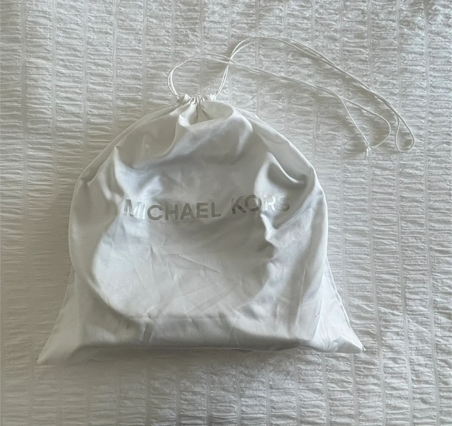 Michael Kors Gray Leather Bag image indicator(5)