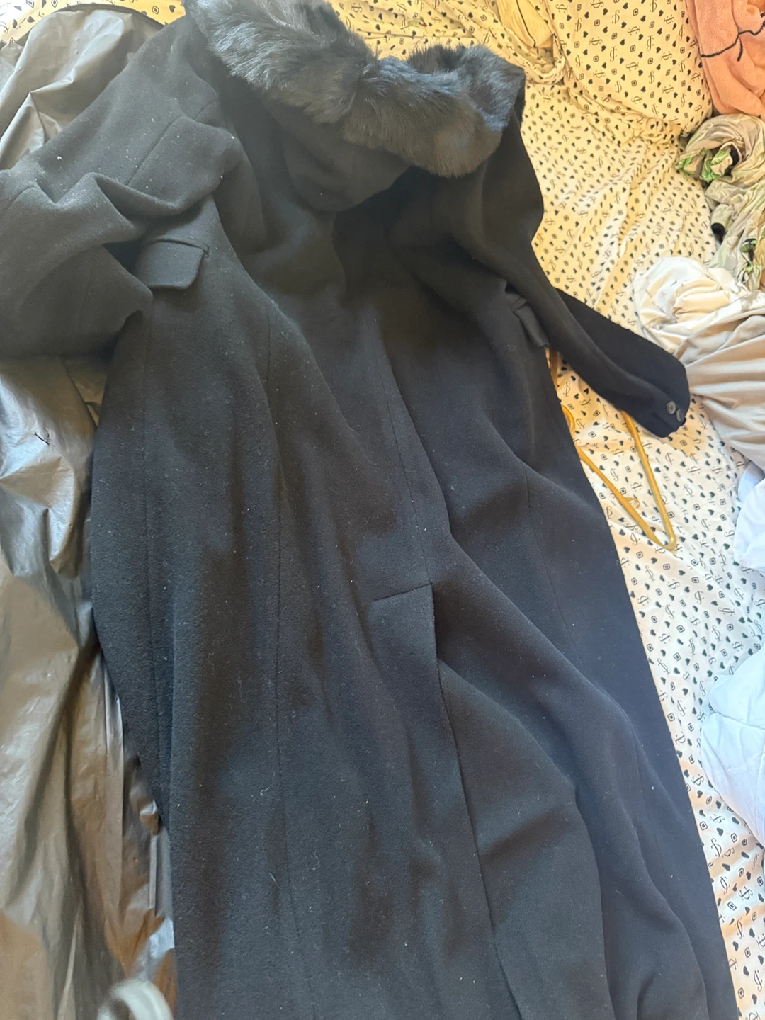 Express Black Coat with Faux Fur Collar