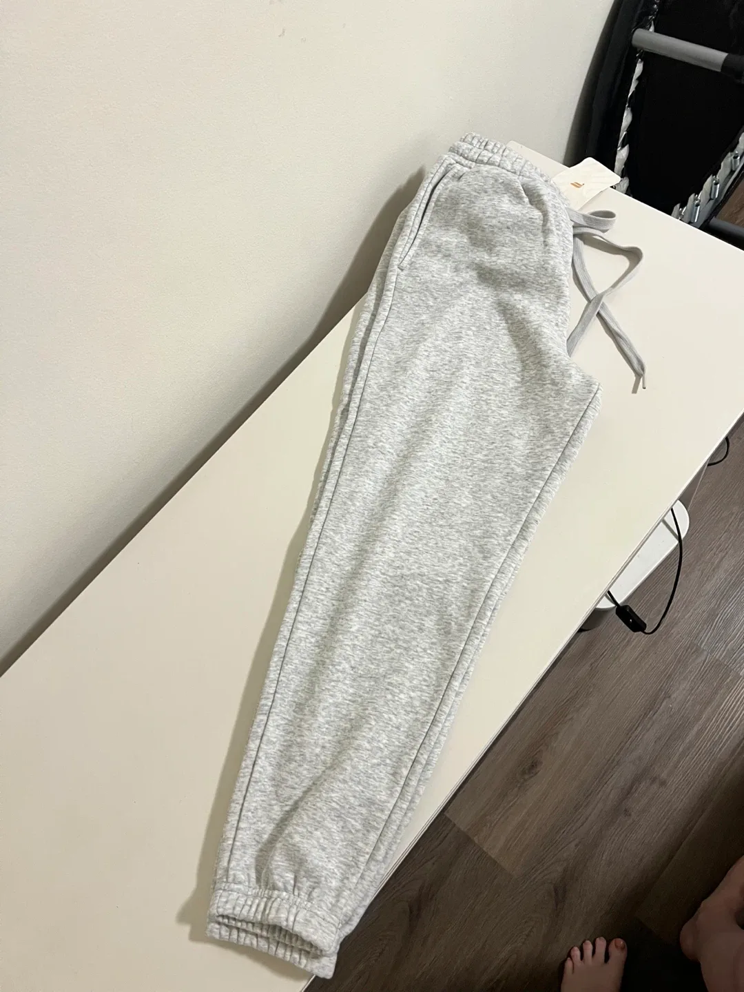 Fabletics Gray Sweatpants - Size M. New with tags image indicator(2)
