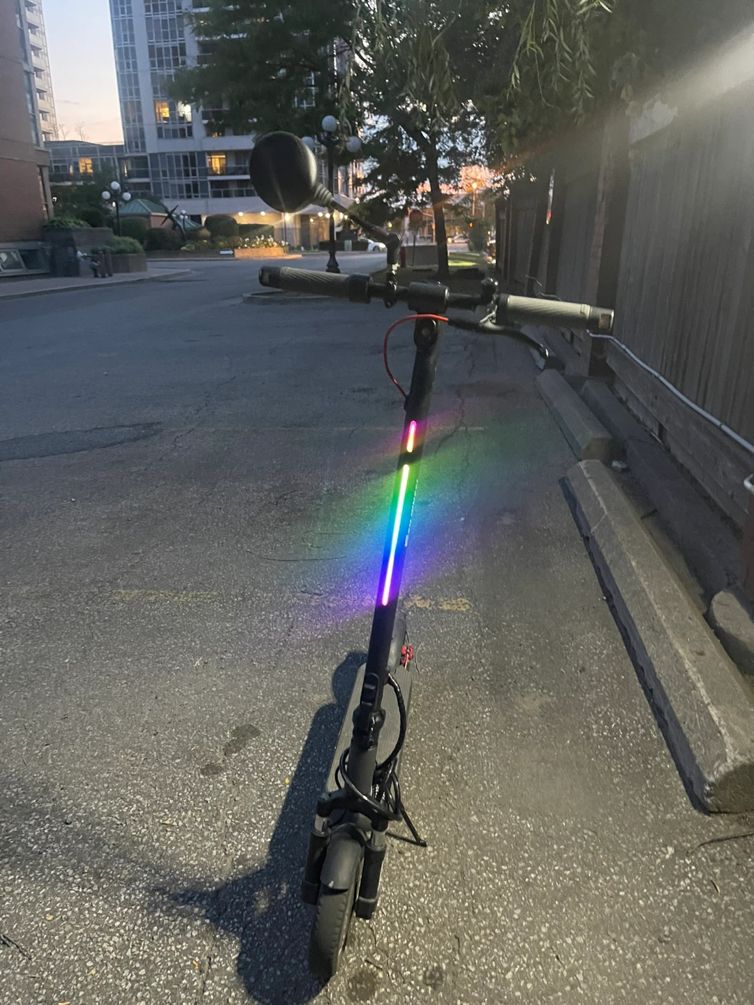 5th Wheel v40 pro Electric Scooter - photo 2