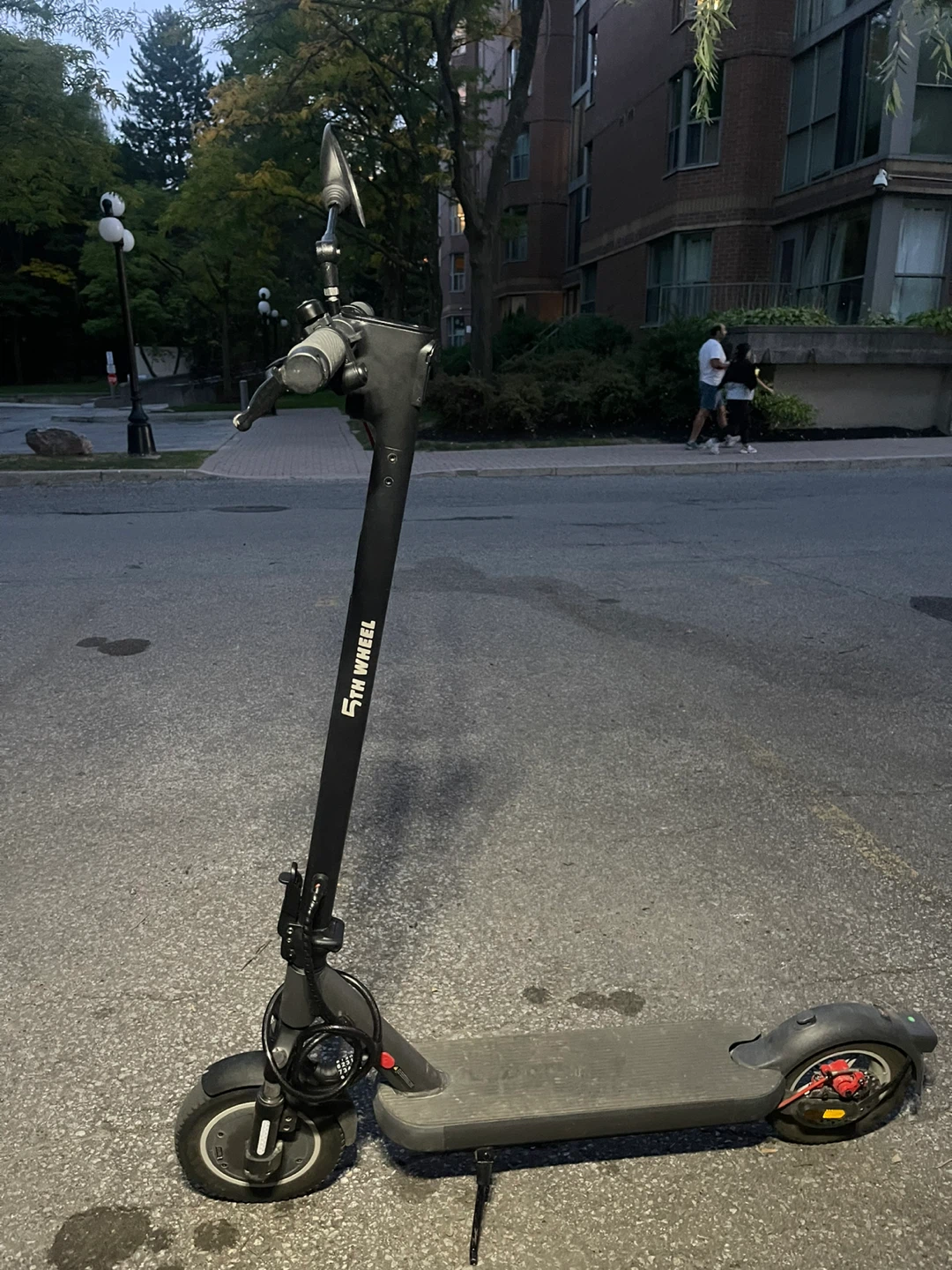 5th Wheel v40 pro Electric Scooter - photo 5