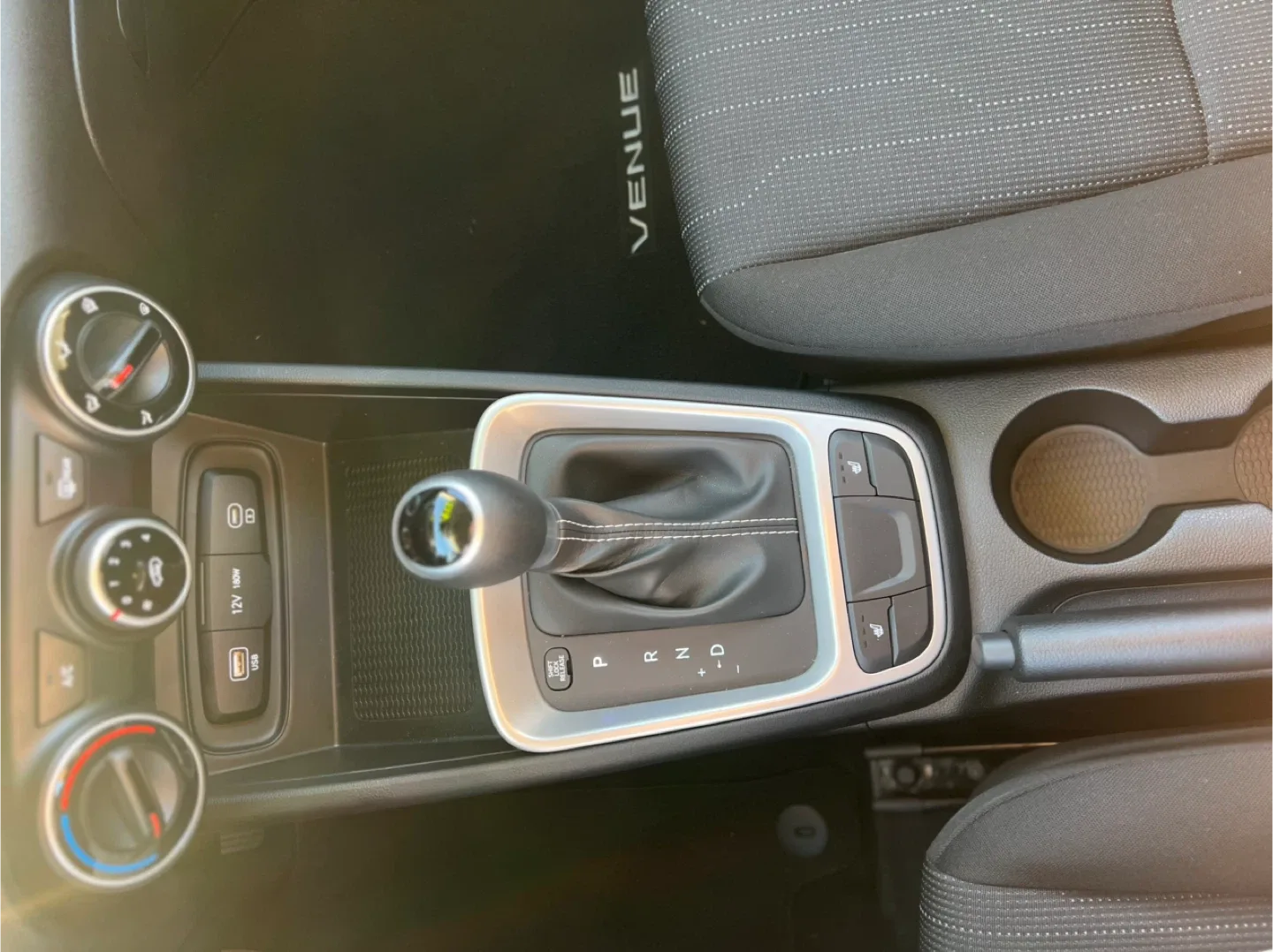 Hyundai Venue image indicator(9)