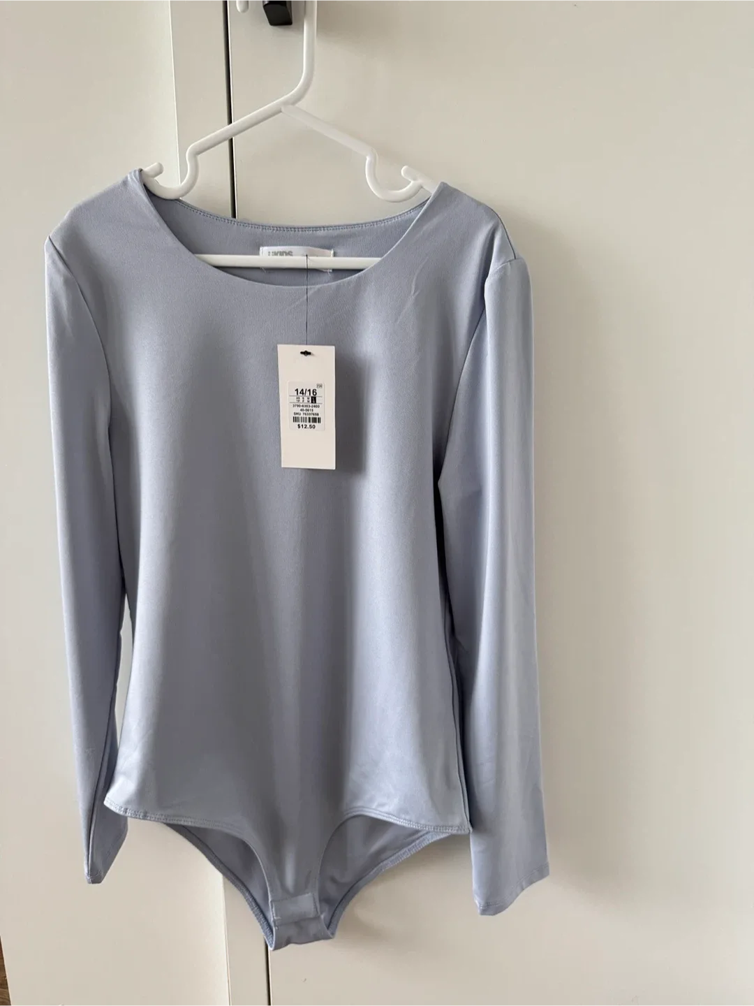 Set of New Long Sleeve Bodysuit image indicator(5)