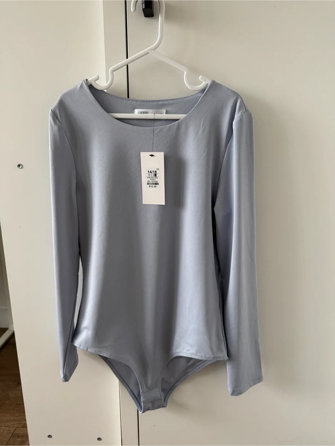 Set of New Long Sleeve Bodysuit image indicator(8)
