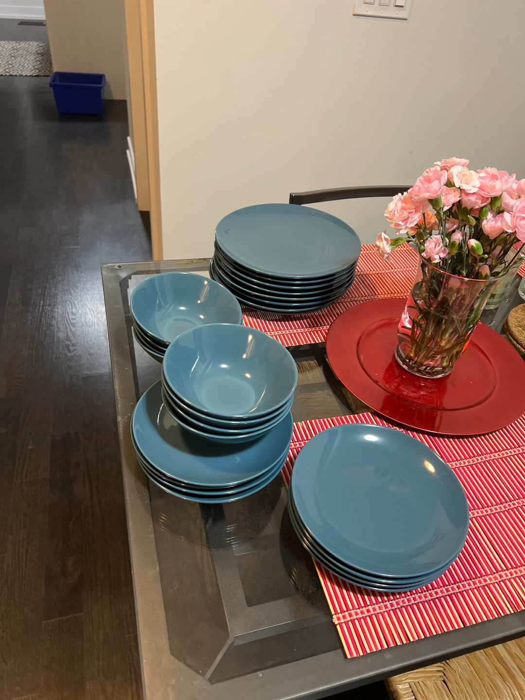 IKEA 24 Piece Dinnerware Set - Teal