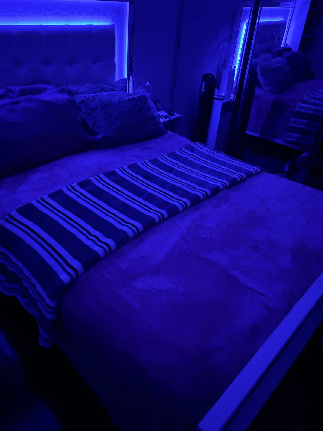 Queen bed image indicator(2)