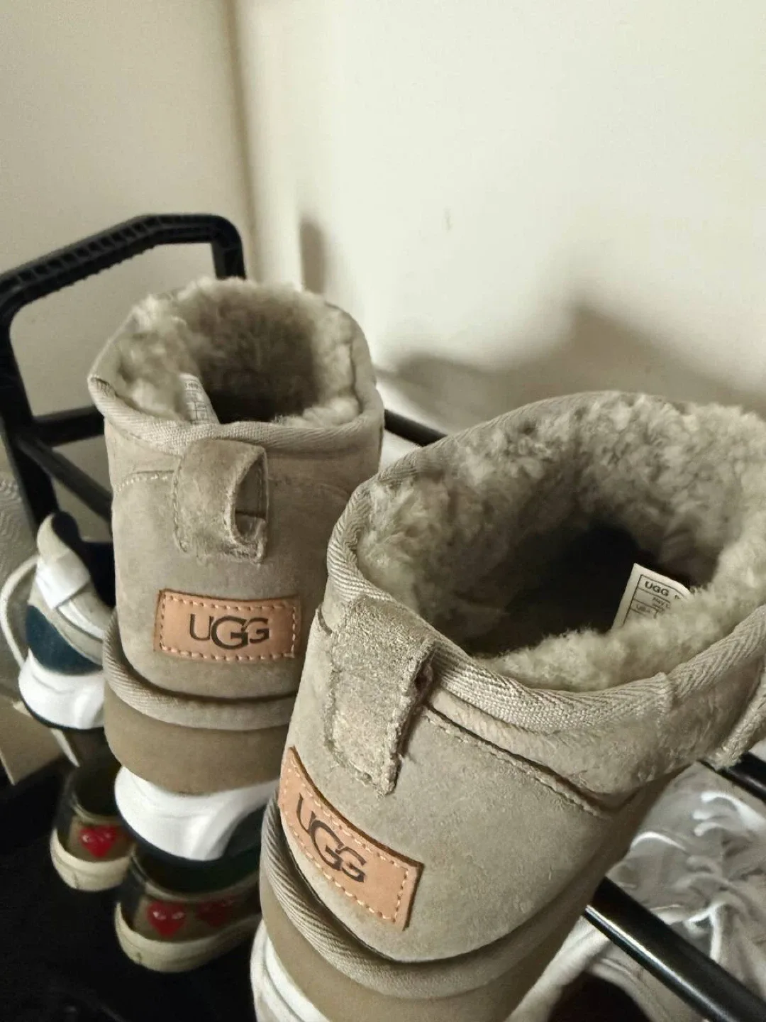 UGG Classic Ultra Mini , grey-beige, size 10 with box image indicator(5)