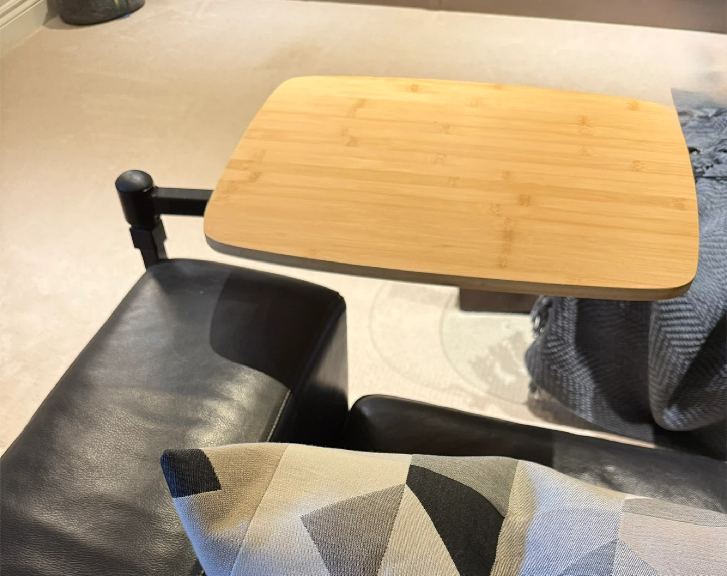 Swivel TV Tray Table