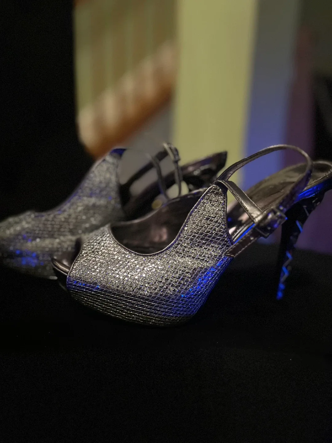 Silver Glitter Heels image indicator(5)