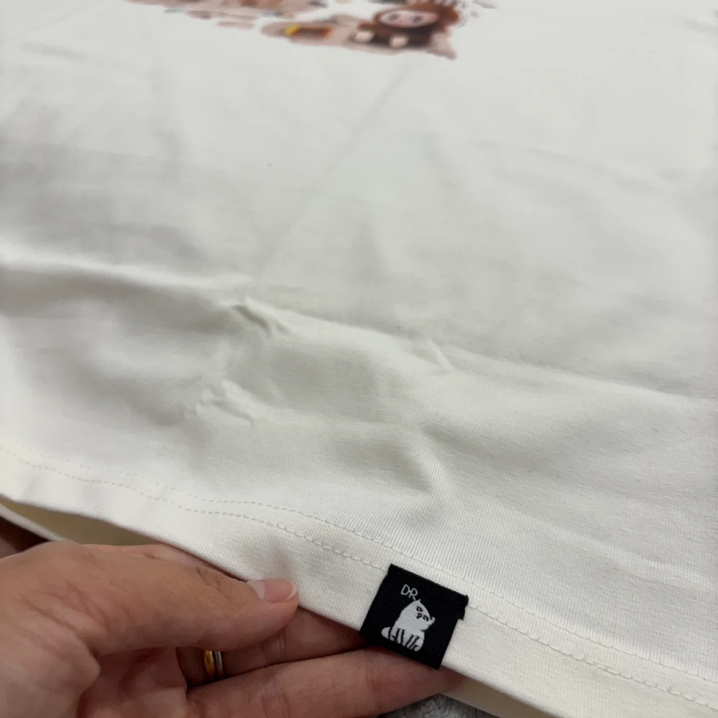 New Labubu Graphic Print Tee - Size M/L image indicator(6)