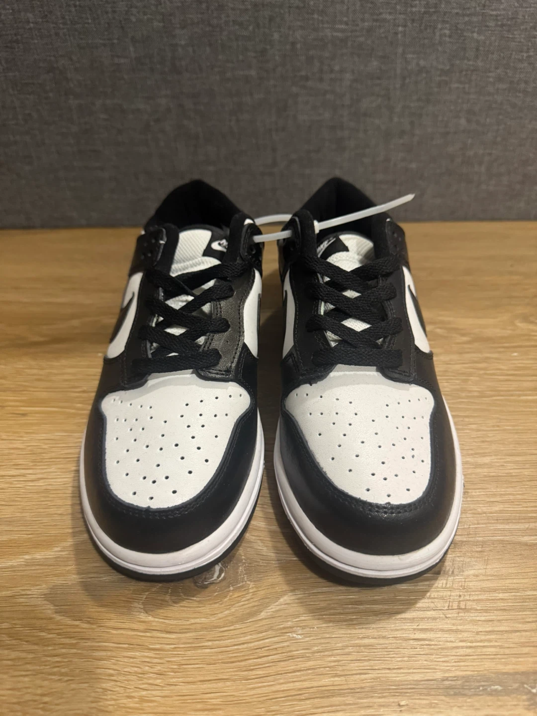 Nike Dunk Low Panda Black and White Size 6.5Y/8W - photo 2