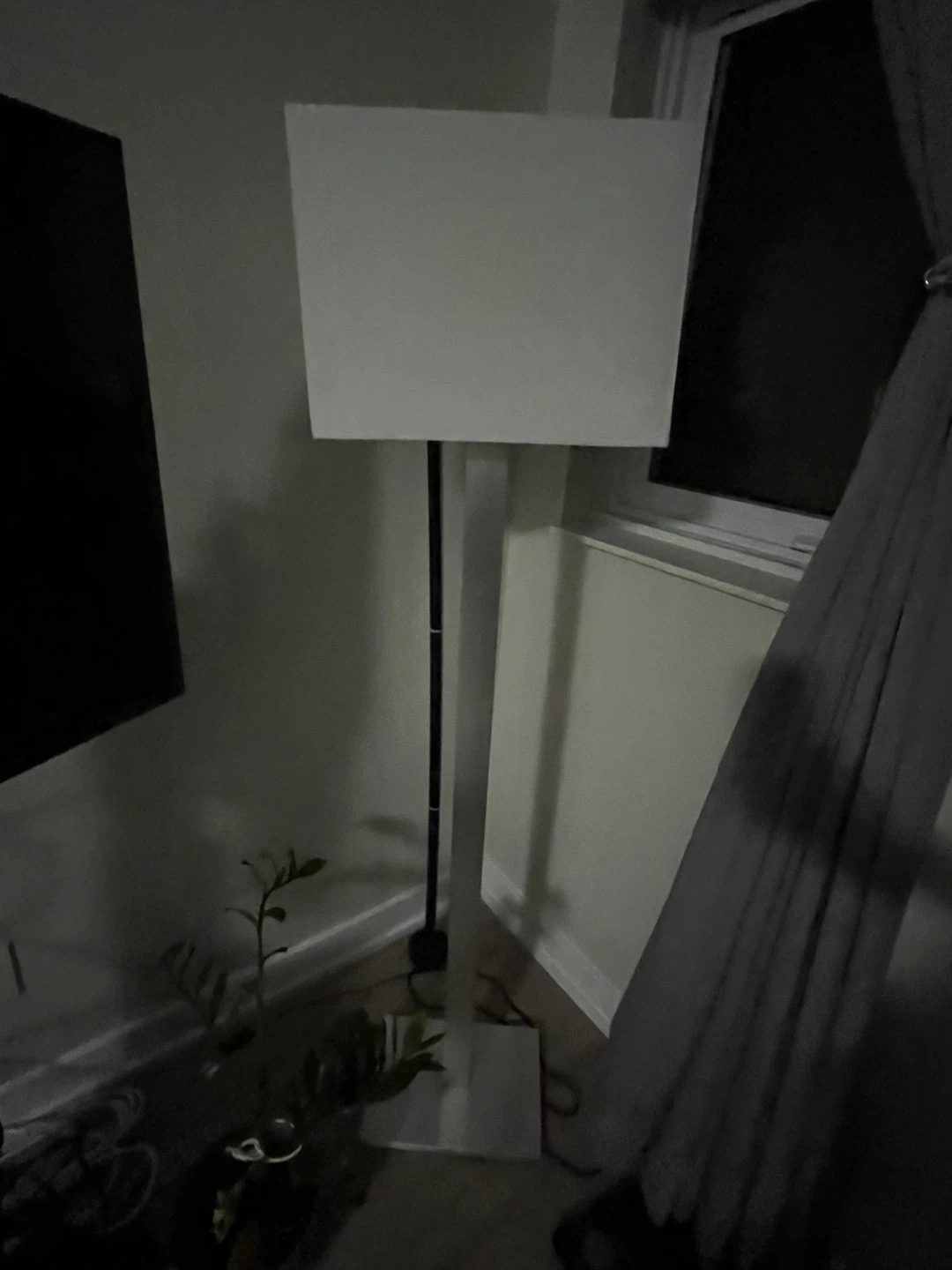 IKEA - Modern Floor Lamp - Great Condition! - photo 5