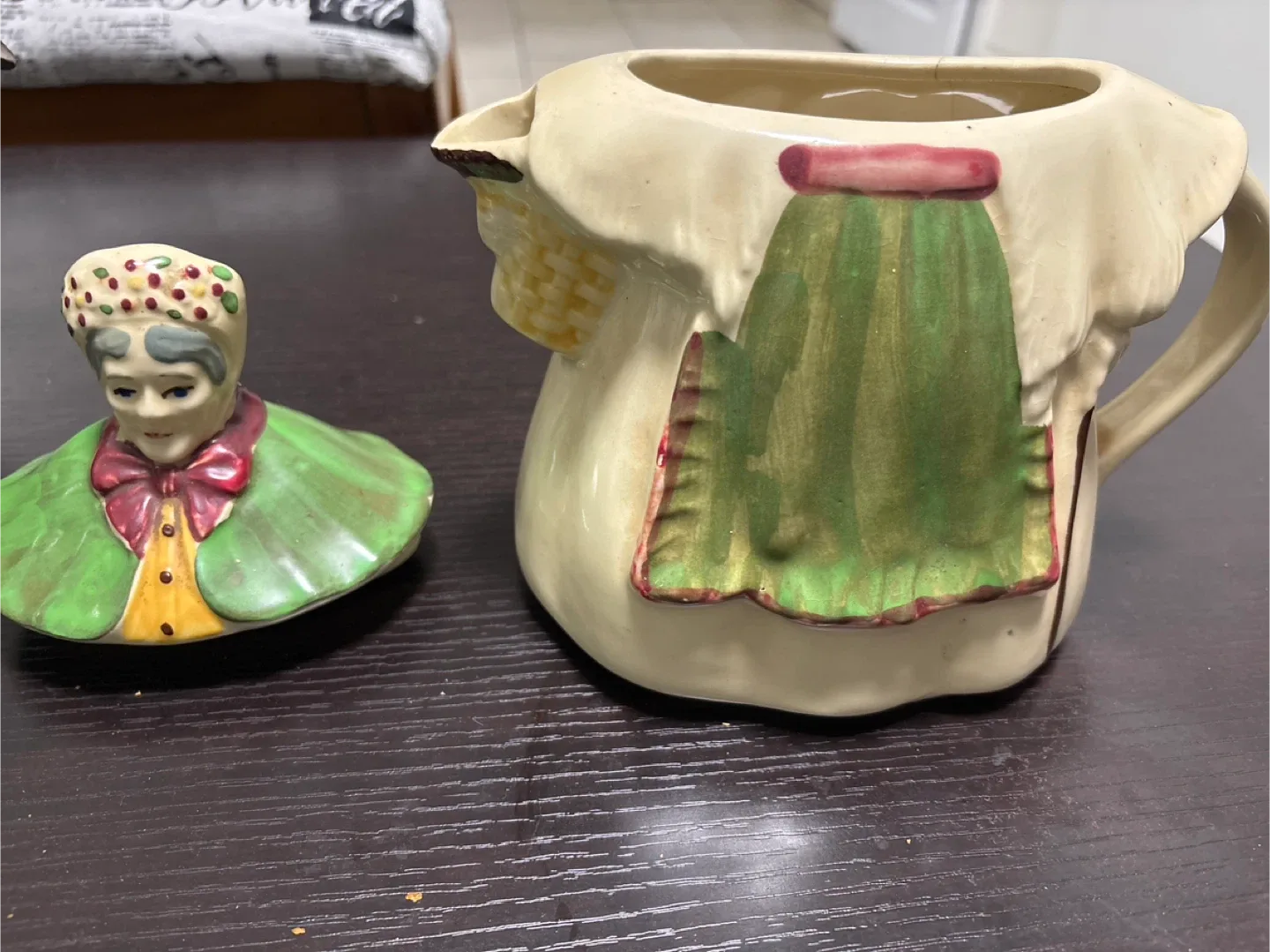 🥕 Vintage Granny Ann Teapot Pitcher image indicator(2)