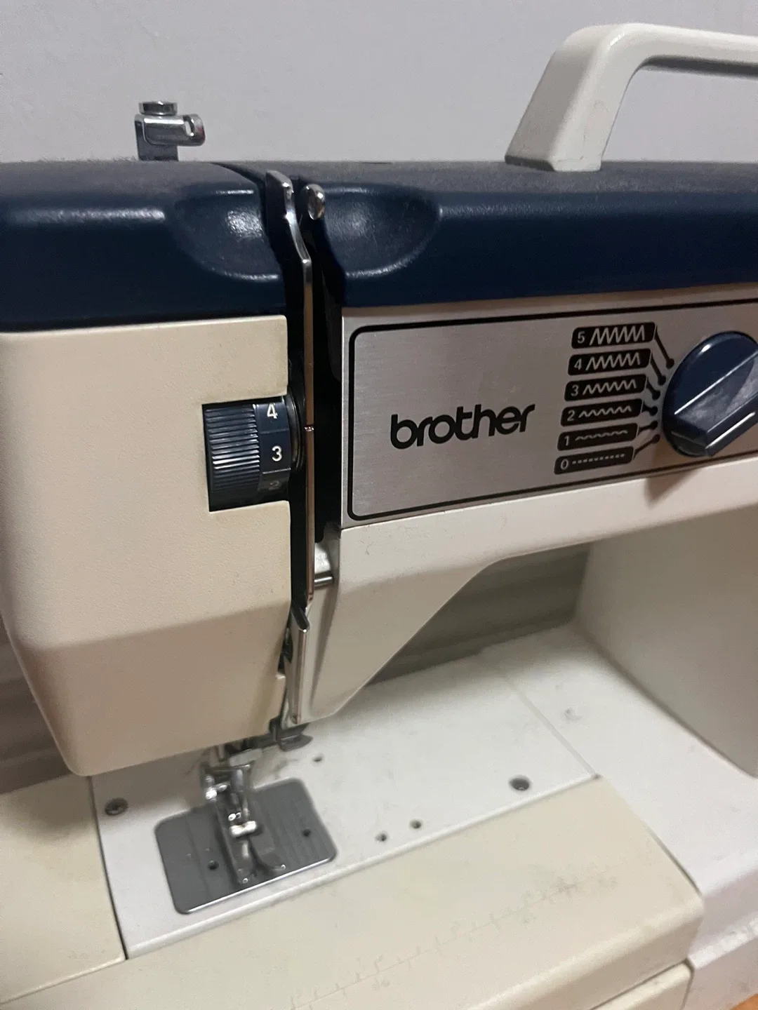 Brother Sewing Machine image indicator(2)