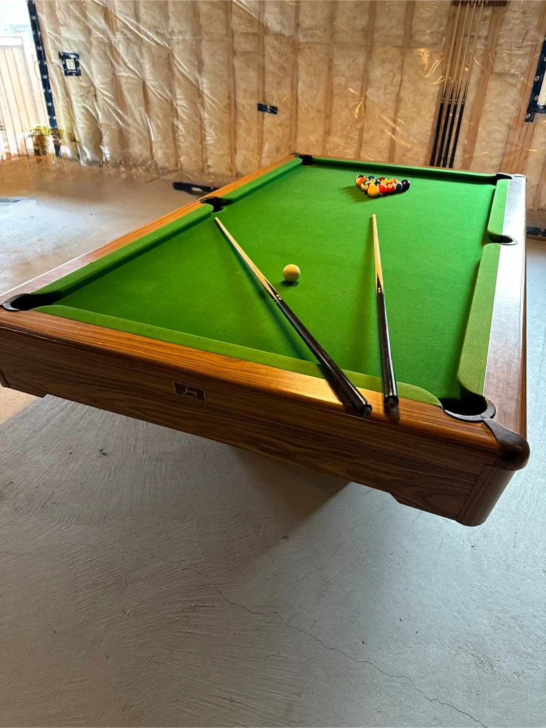 Used Pool Table with Accessories image indicator(2)