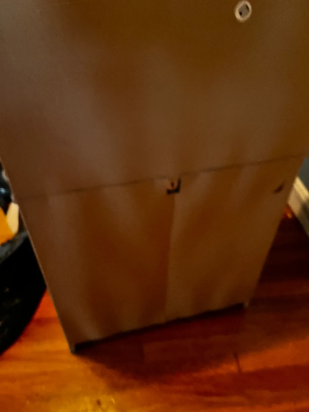 Brown 3-Drawer Dresser with Hutch image indicator(2)