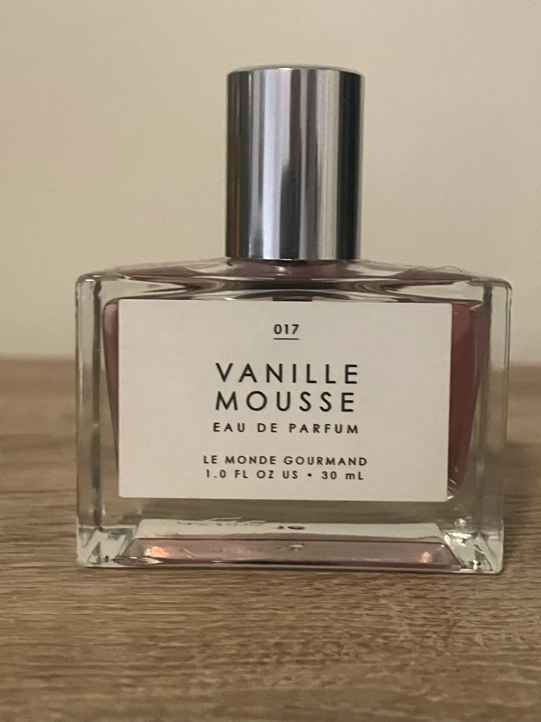 Le Monde Gourmand Vanille Mousse Eau de Parfum thumbnail