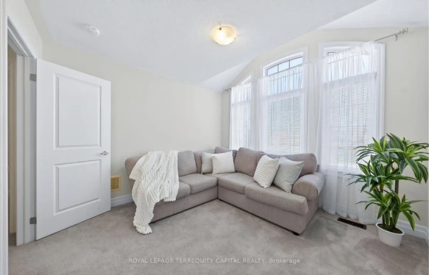 House for sale image indicator(8)