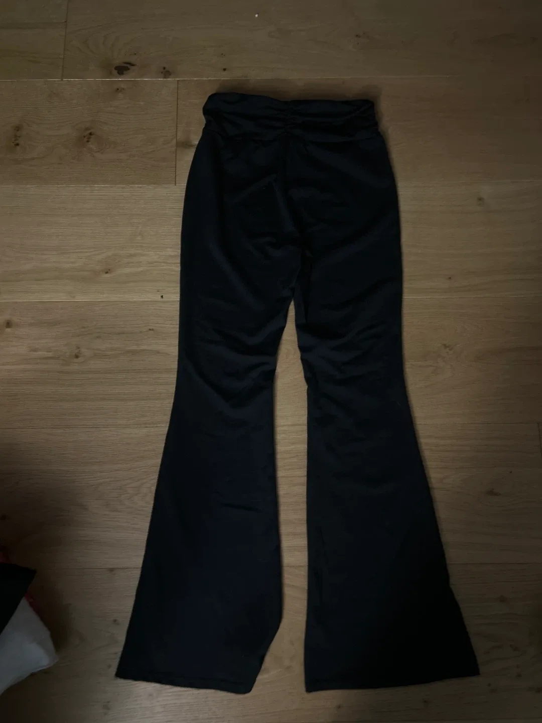 Black Flare Pants image indicator(2)