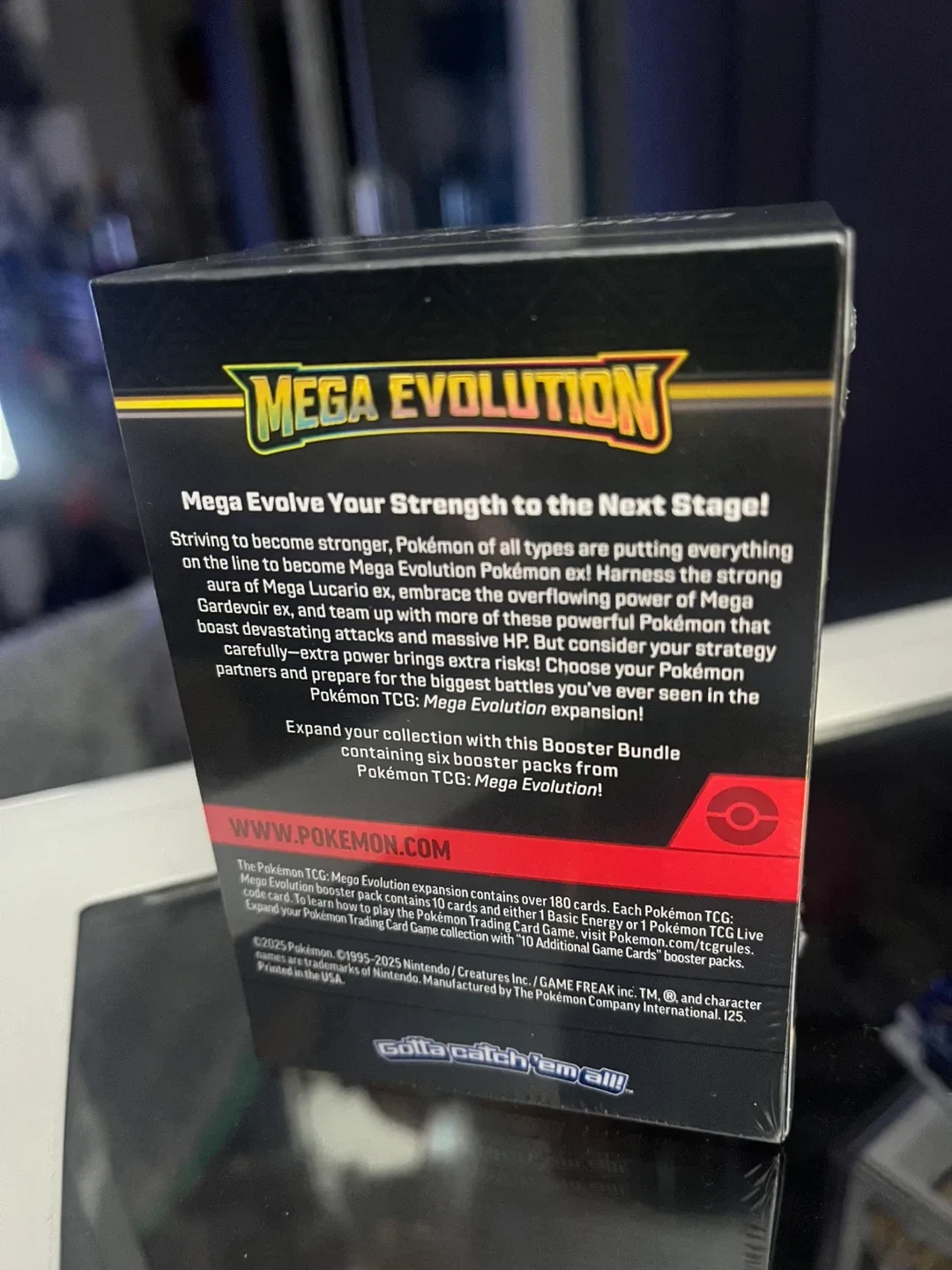 New Pokémon TCG Mega Evolution Booster Bundle image indicator(2)