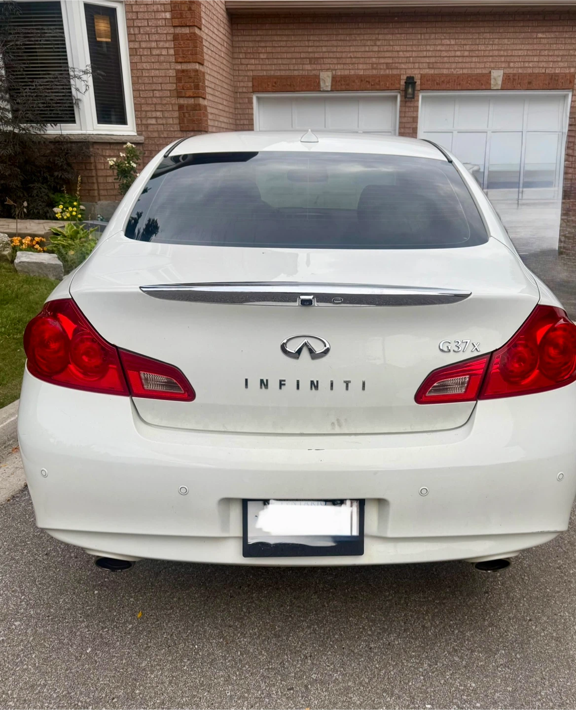2010 Infiniti G37x White Sedan - photo 3