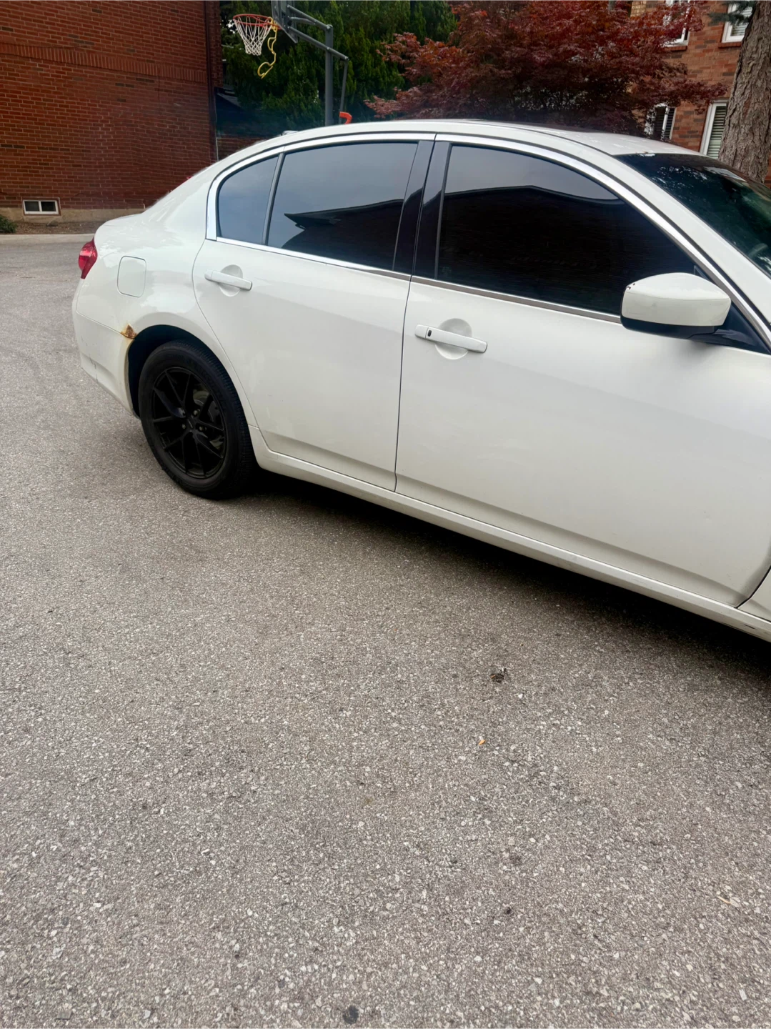 2010 Infiniti G37x White Sedan - photo 4