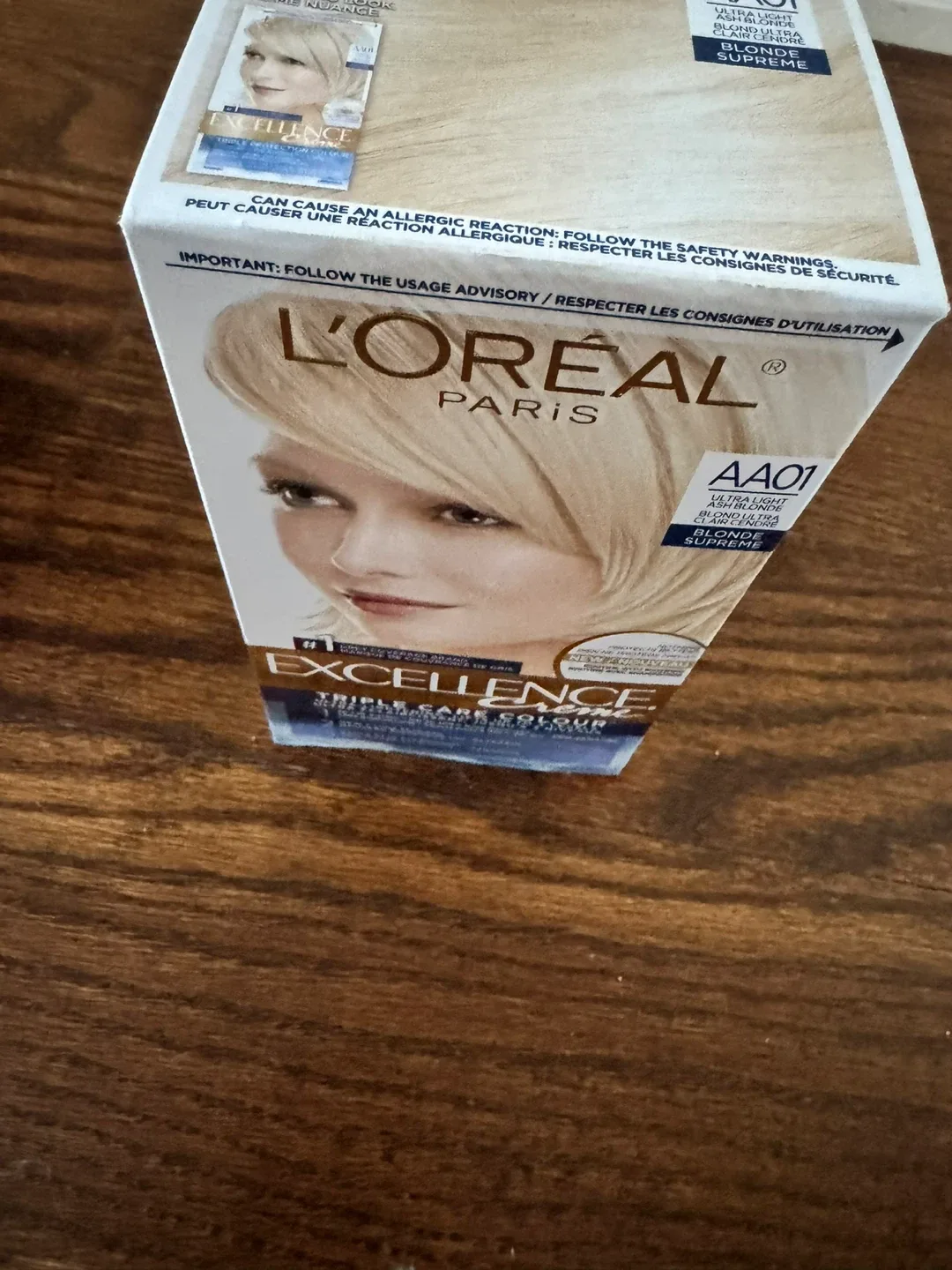 L'Oreal Excellence AA01 Ultra Light Ash Blonde Hair Dye image indicator(6)