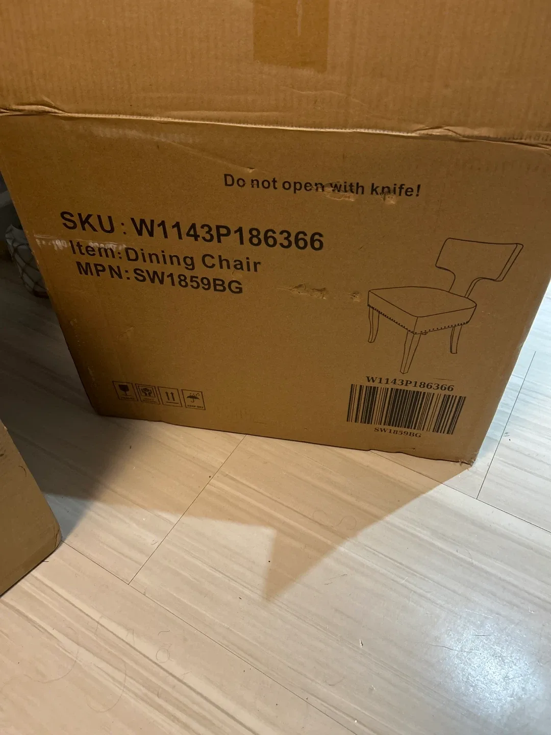 Accent Chairs with arms image indicator(3)