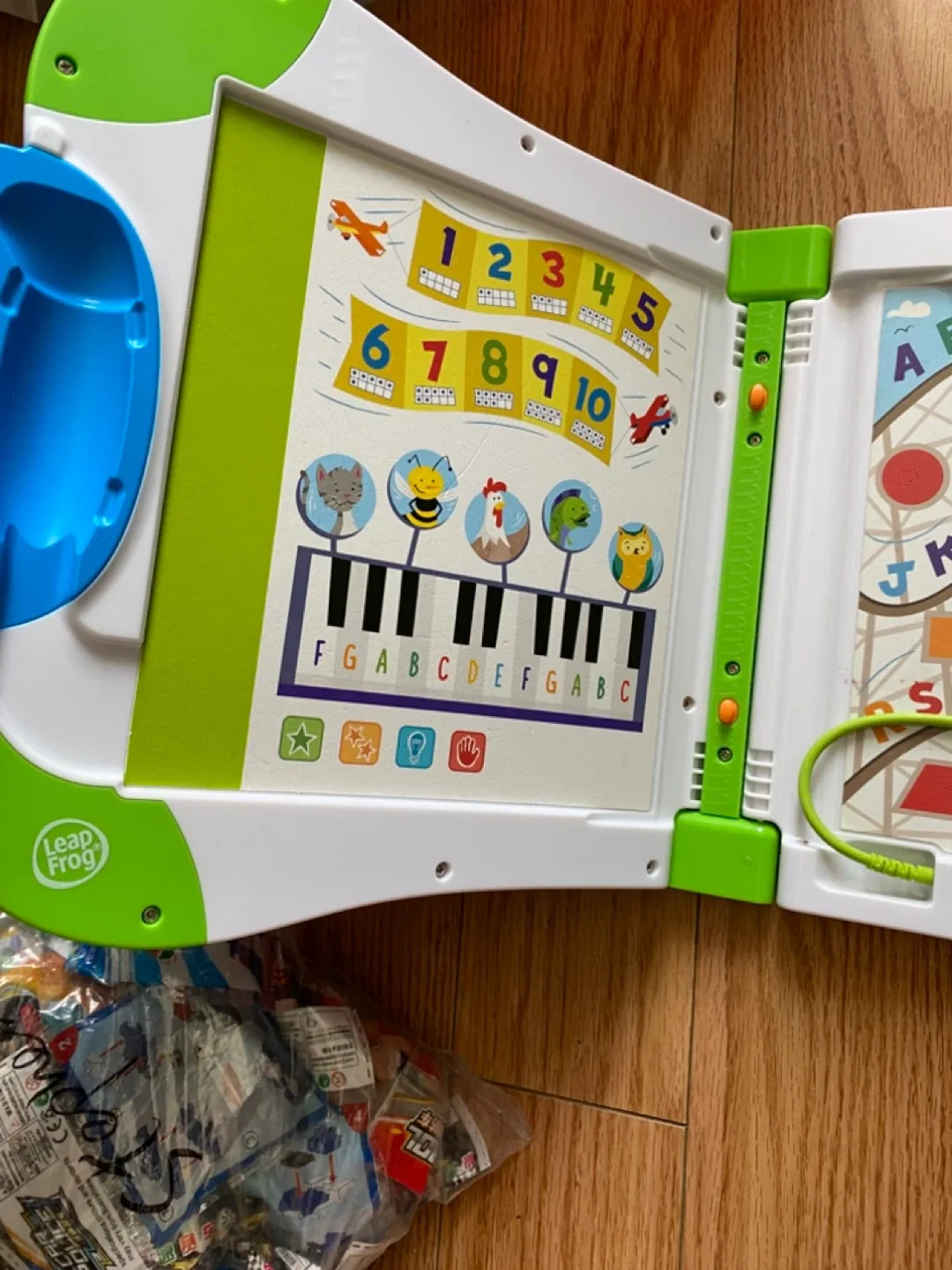 LeapFrog LeapStart Interactive Learning Pad image indicator(2)