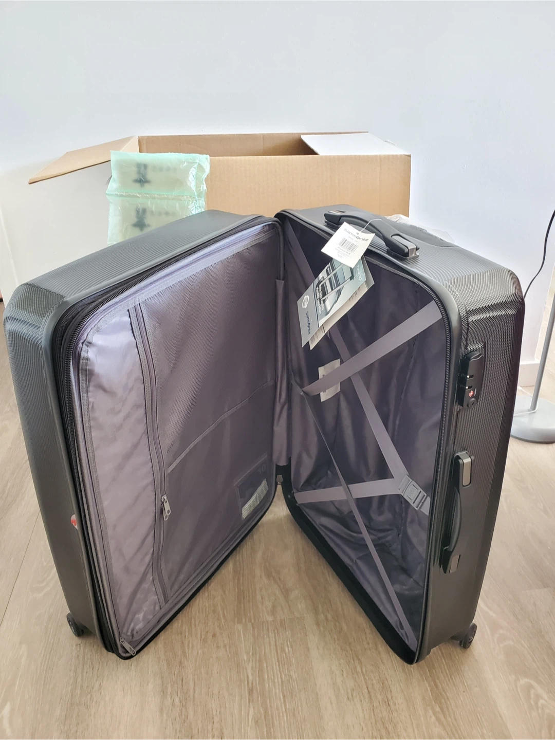 NEW! Samsonite Pursuit DLX Plus Spinner Large Suitcase - New - photo 2