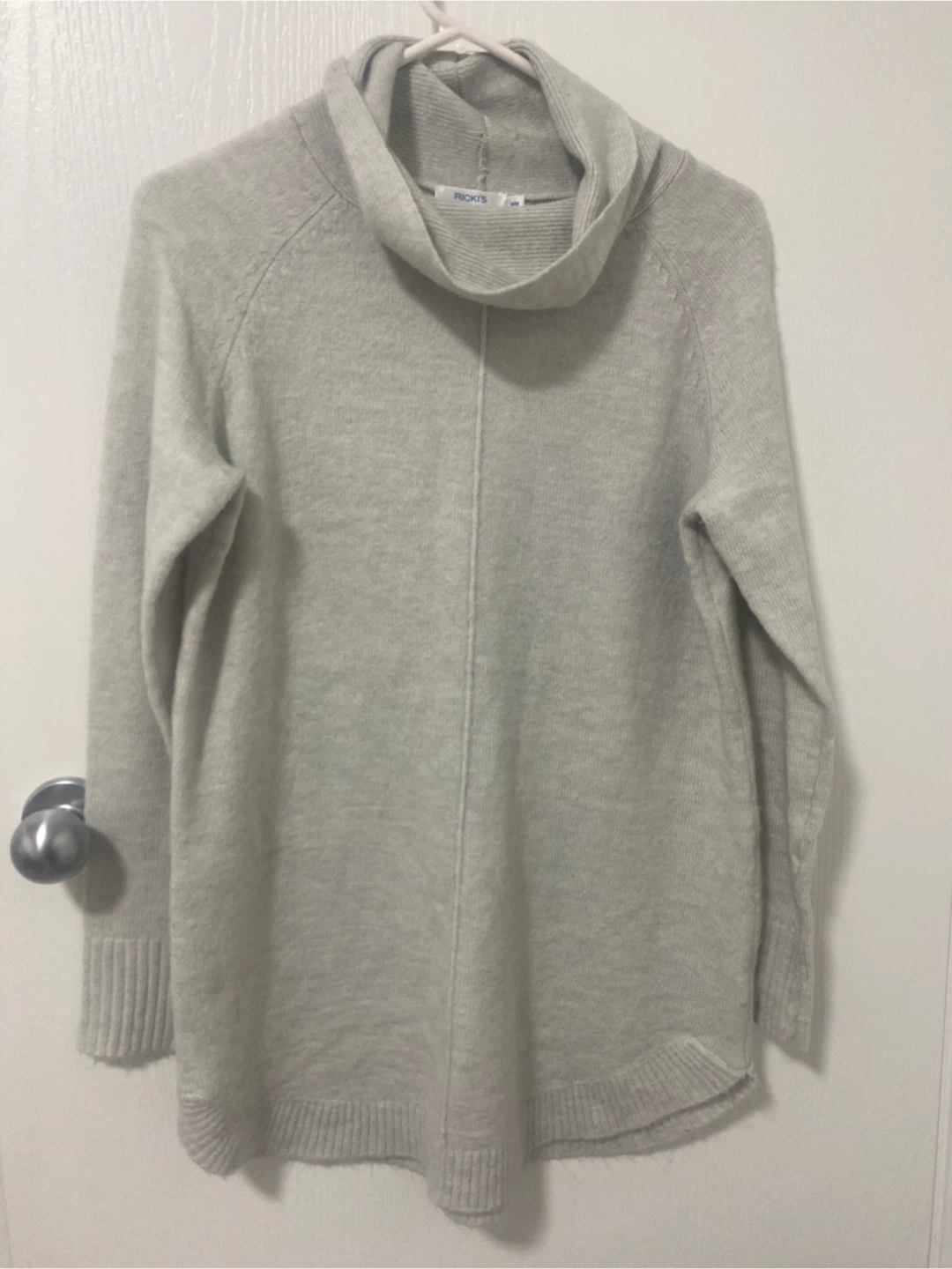 RICKI'S Grey Tunic Sweater - Size M