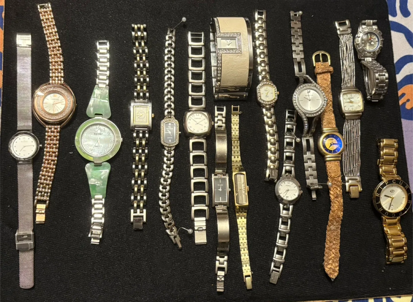 Assorted Women's Fashion Watches image indicator(2)
