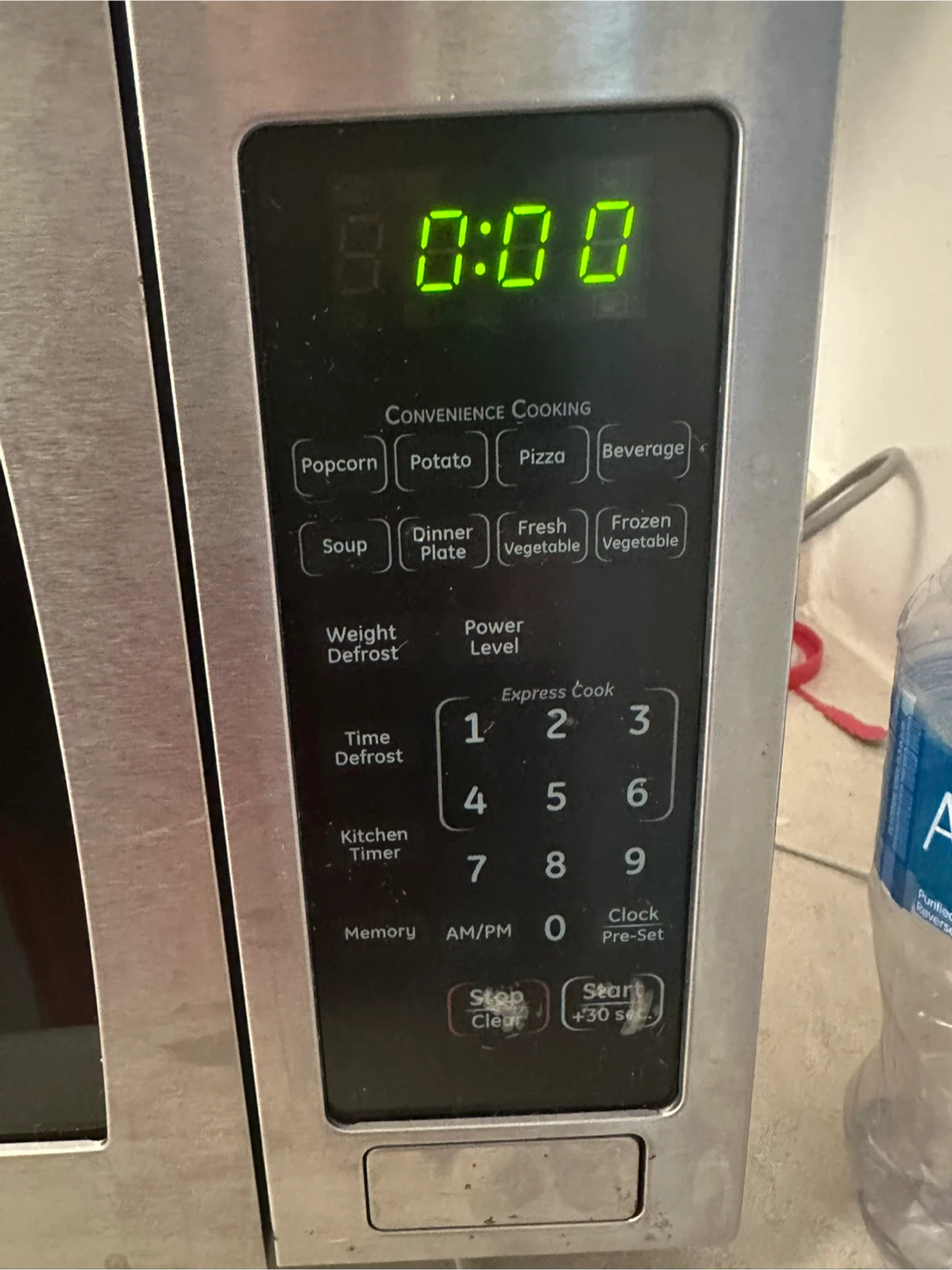 GE Microwave - Silver - photo 3