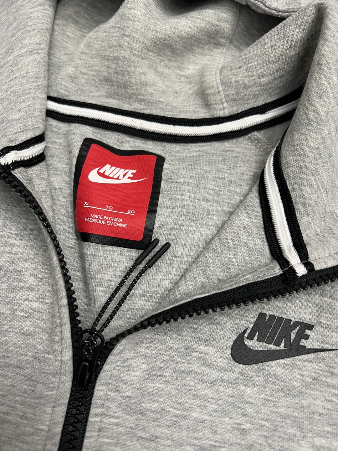 Nike Tech Fleece Tracksuit - Grey, Size XL/L - photo 2