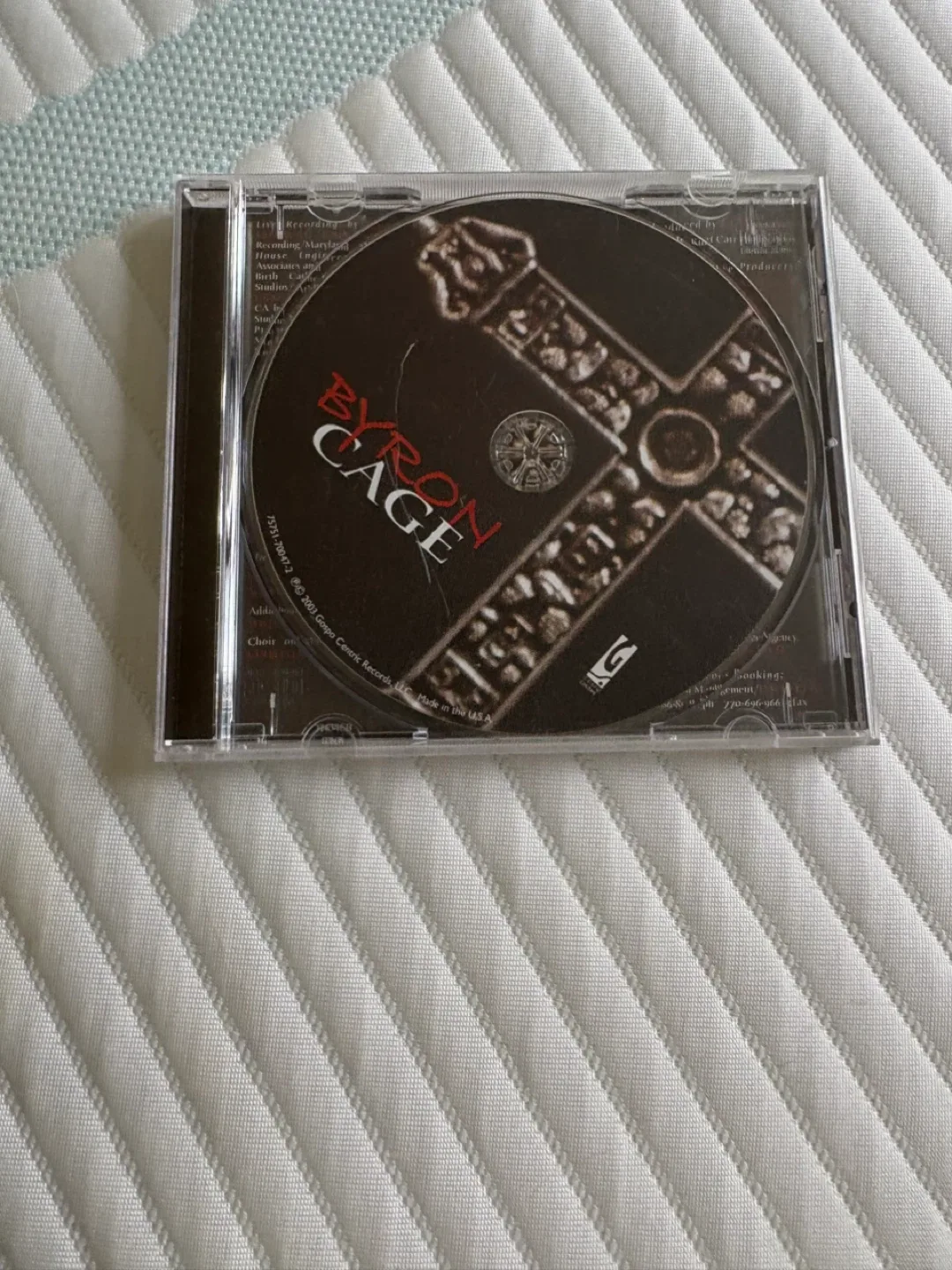 Mixed CD Lot: Ultimate Reggae, Bon Jovi, Byron Cage image indicator(2)