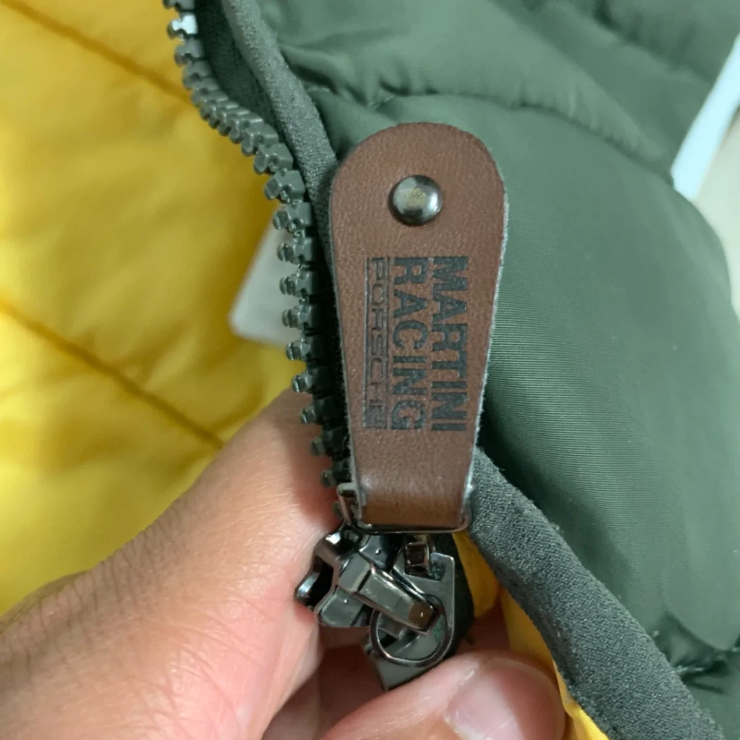 Porsche Martini Racing Padded Jacket - Size XS image indicator(6)