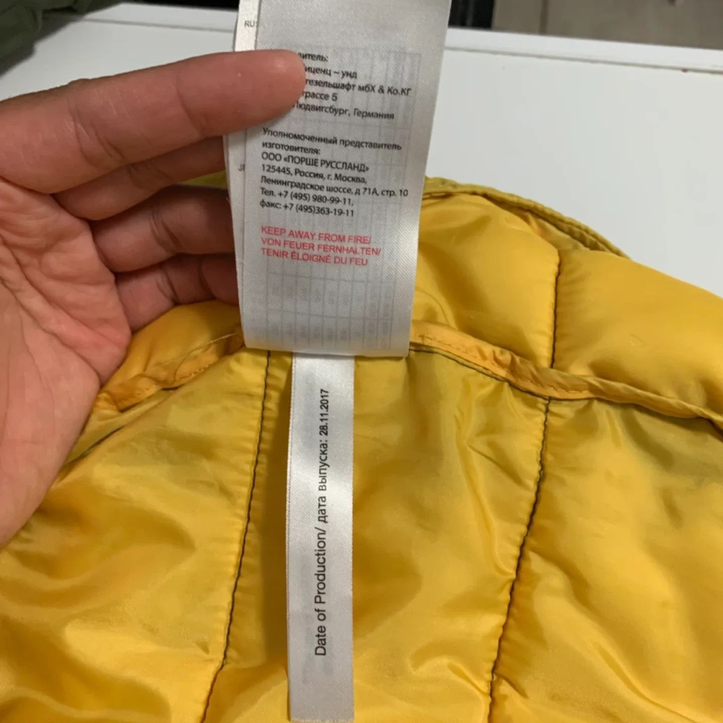 Porsche Martini Racing Padded Jacket - Size XS image indicator(10)