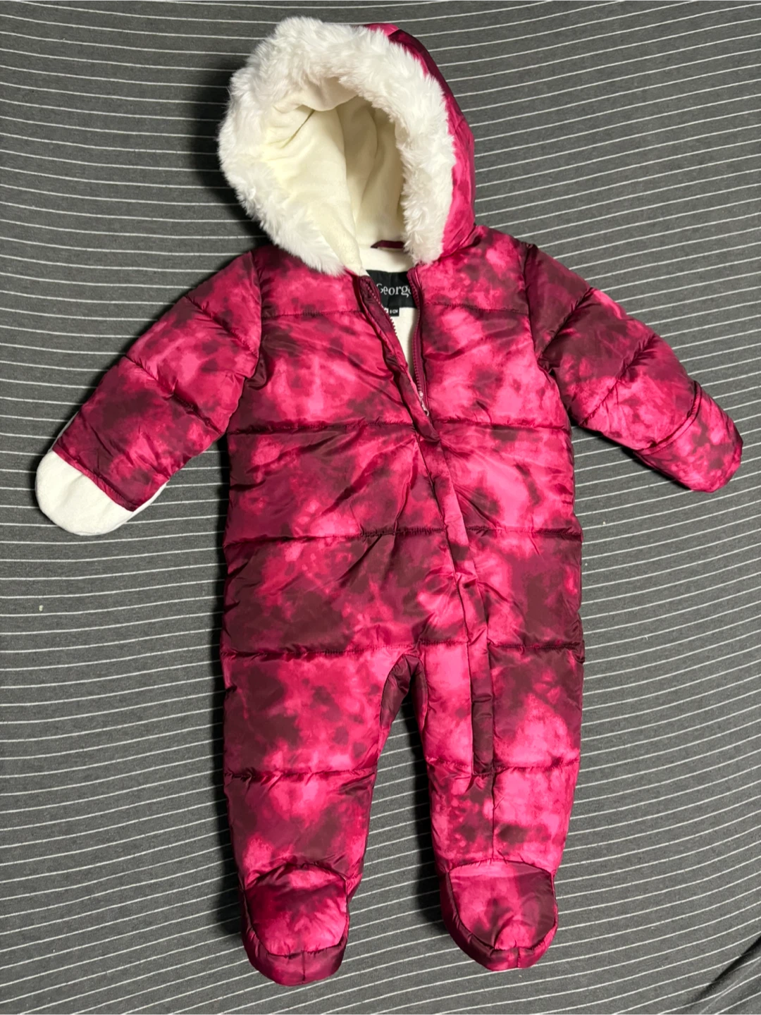 George Baby Puffer Snowsuit - 6-12 Months - photo 2
