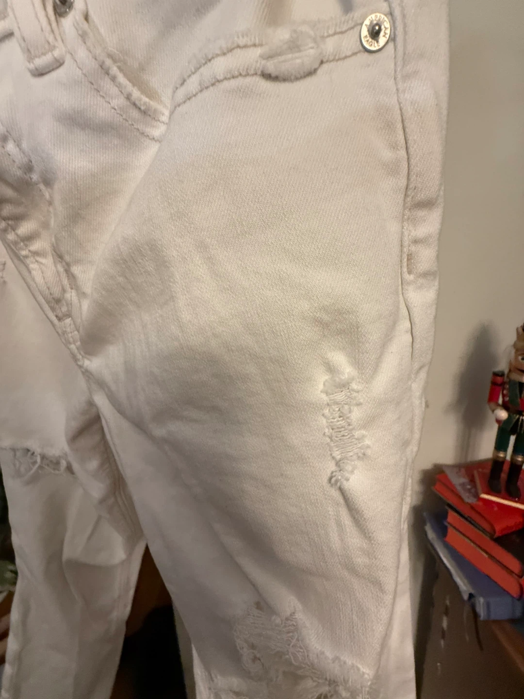 American Eagle White Jeans - Size 4 - photo 4