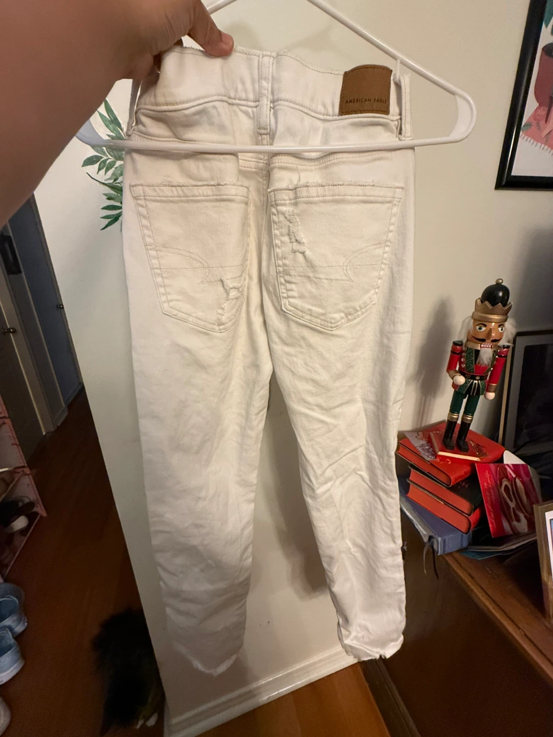 American Eagle White Jeans - Size 4