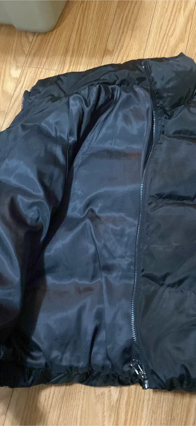 Black Down Winter Coat image indicator(4)