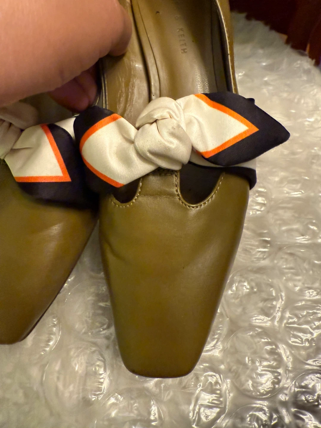 Charles & Keith Olive Green Heels - photo 3