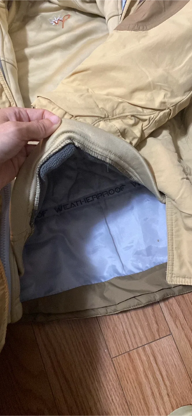 2 in 1 Kids Winter Jacket Snow Jacket Size 12 image indicator(3)