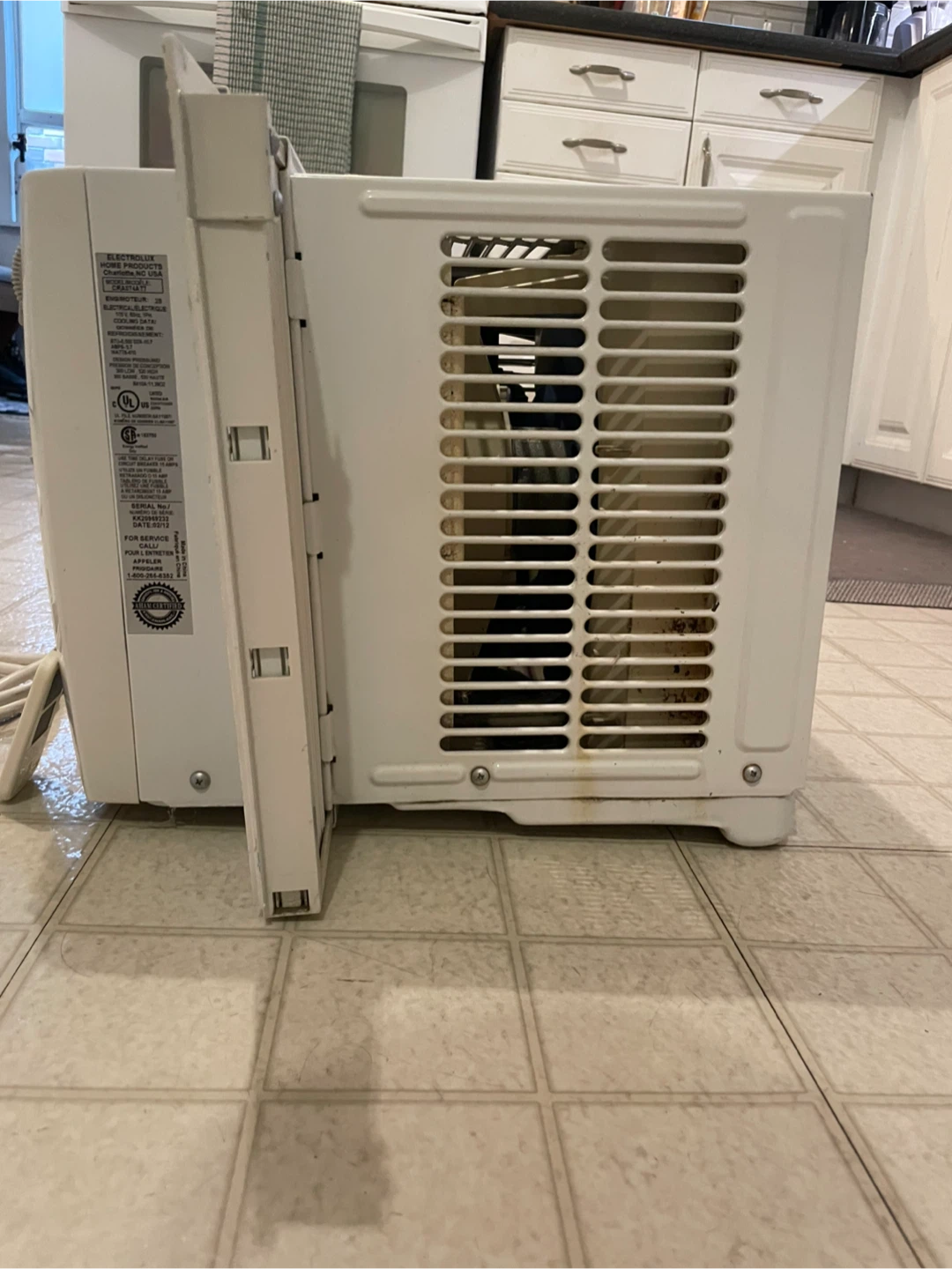 Frigidaire CRA074AT7 Window Air Conditioner - 6500 BTU - photo 5