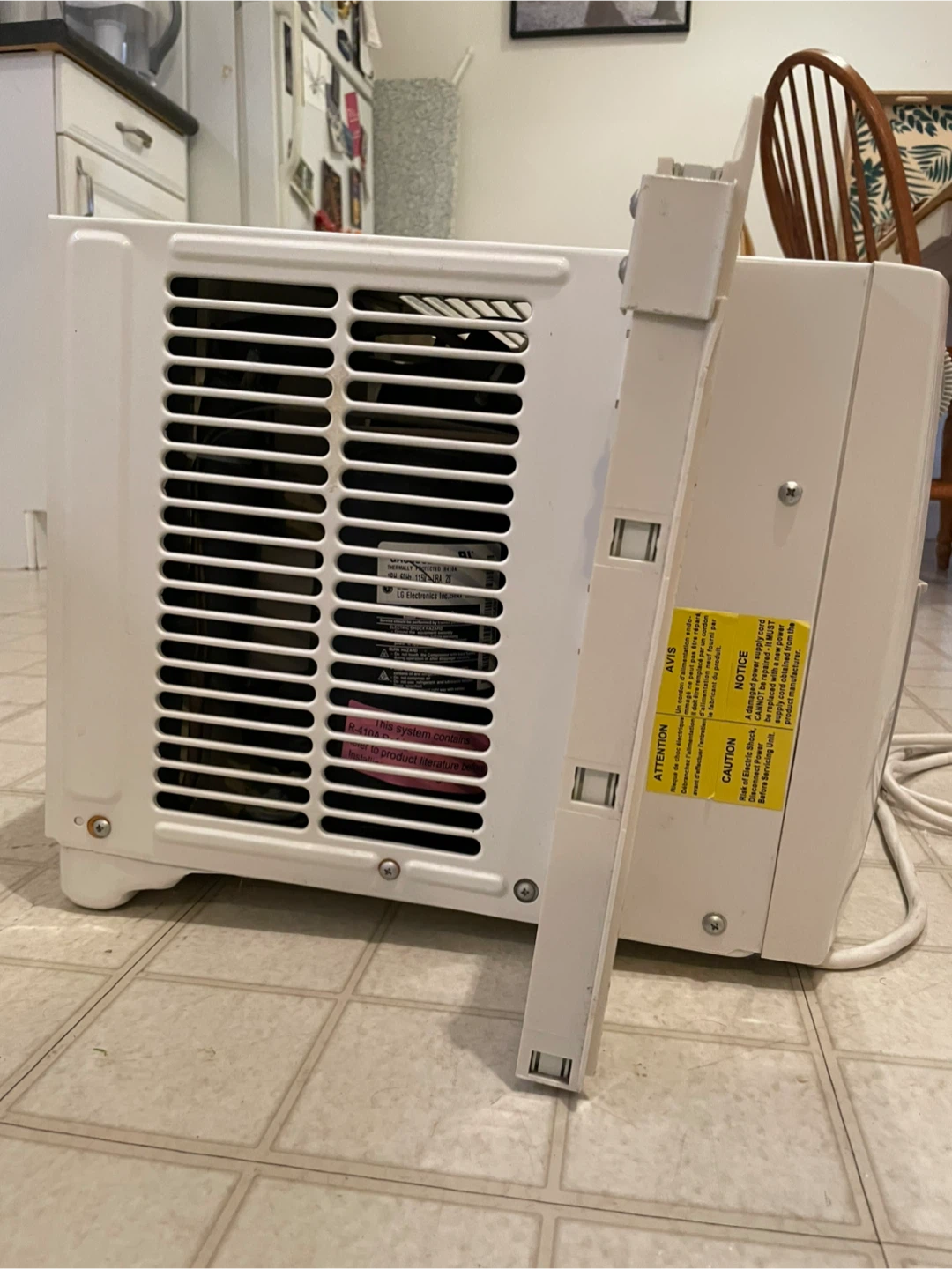 Frigidaire CRA074AT7 Window Air Conditioner - 6500 BTU - photo 4